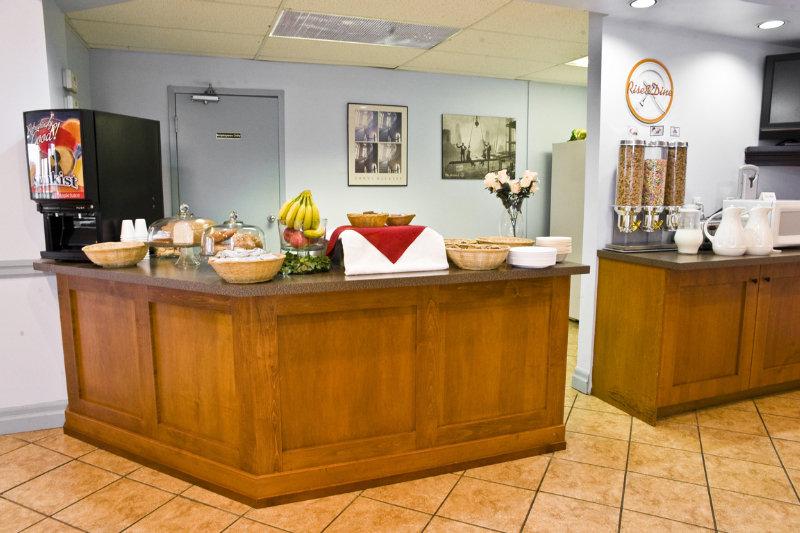 Howard Johnson Hamilton Restaurant foto